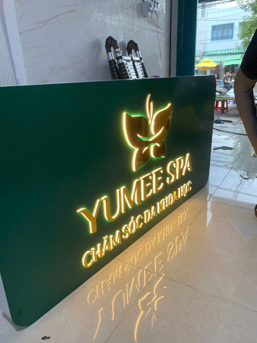 bảng hiệu spa