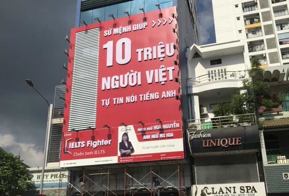 Quy định mới nhất về Bảng hiệu Trung tâm ngoại ngữ